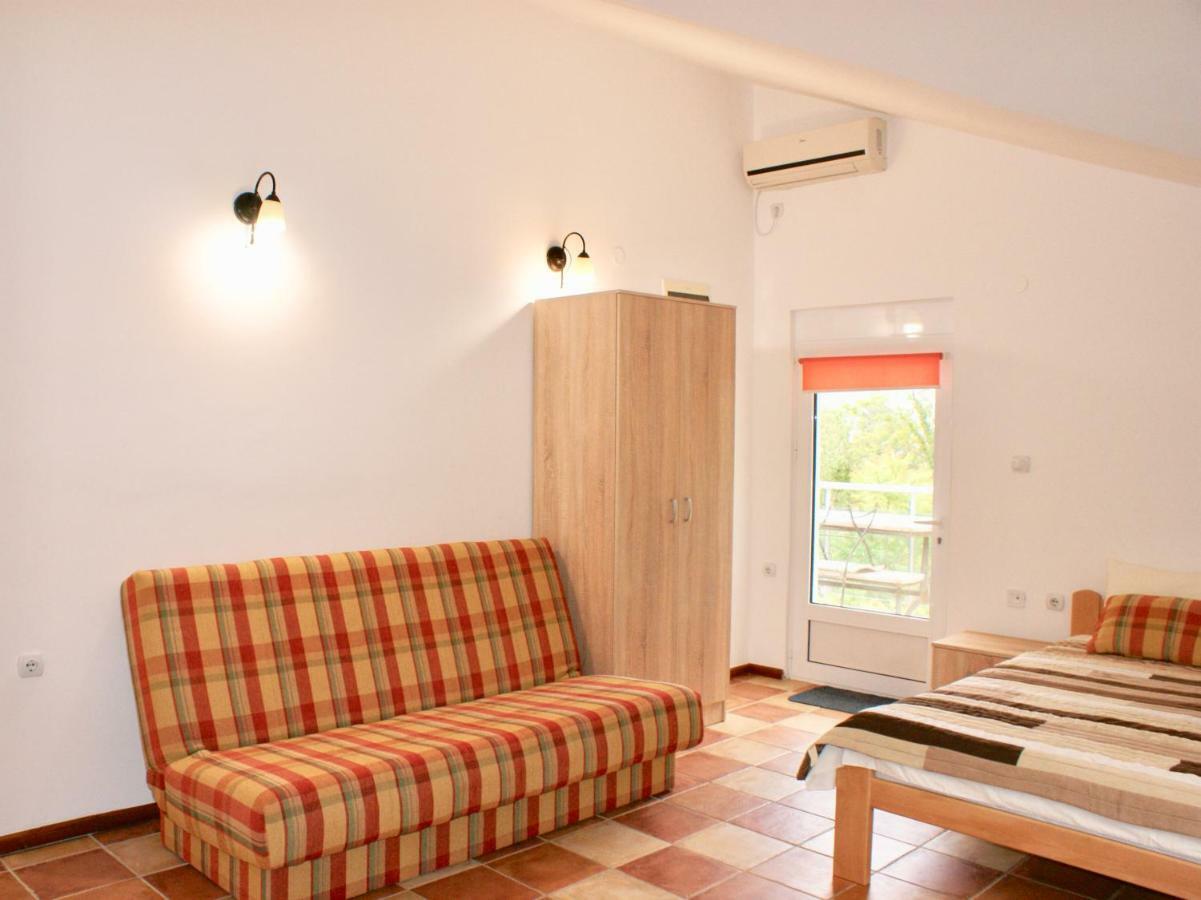 Studio Apartments Morinj ภายนอก รูปภาพ